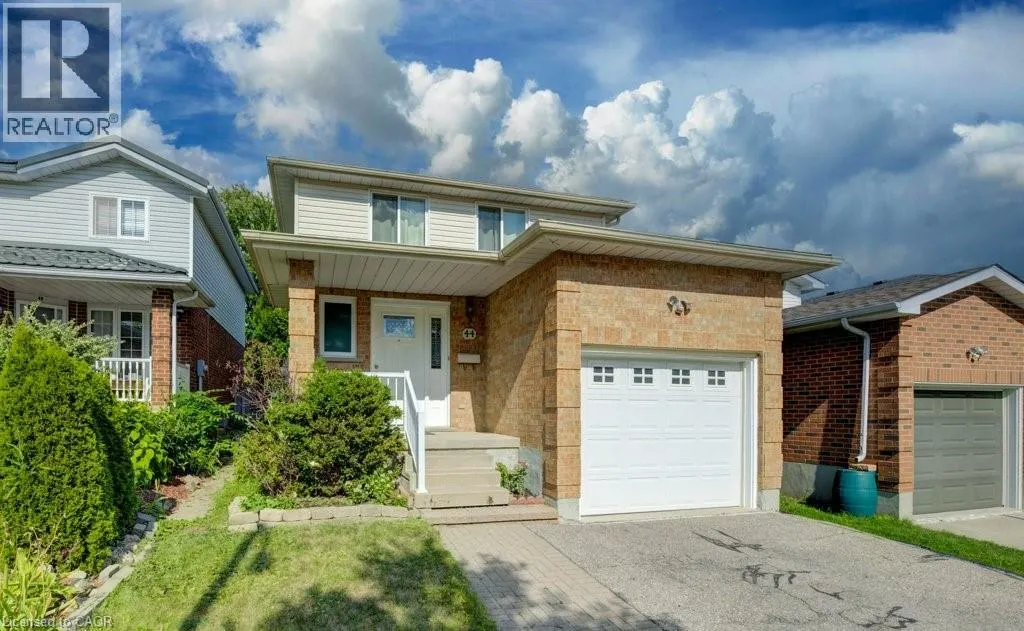 44 NORTHMANOR Crescent