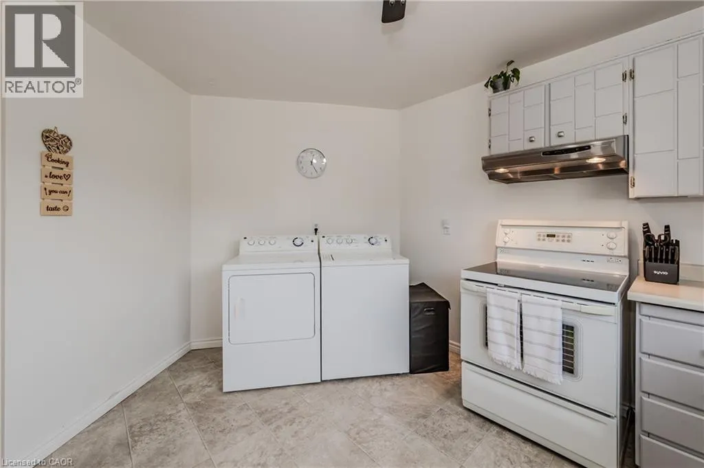 60 ELMSDALE Drive Unit# 35, #35