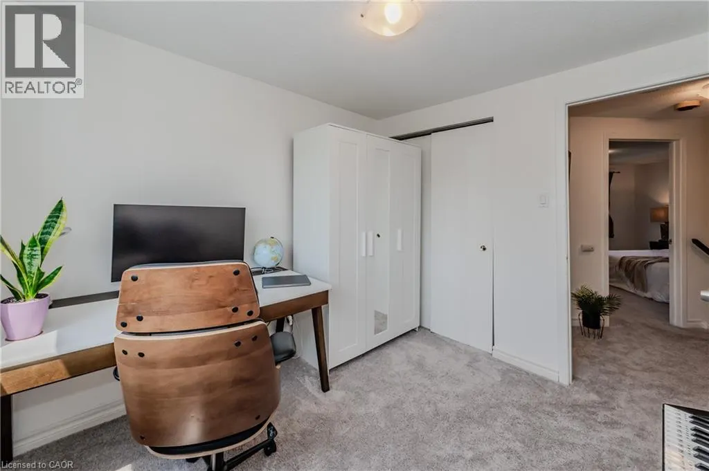 60 ELMSDALE Drive Unit# 35, #35