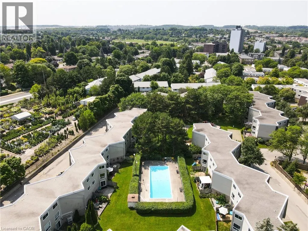 60 ELMSDALE Drive Unit# 35, #35