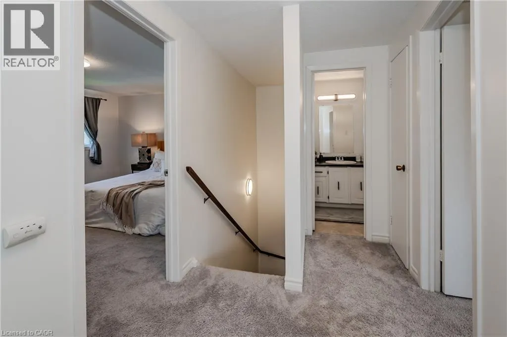 60 ELMSDALE Drive Unit# 35, #35