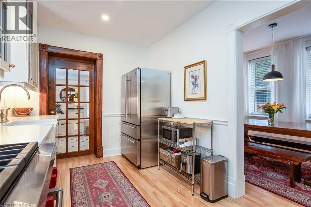 73 WATER Street S