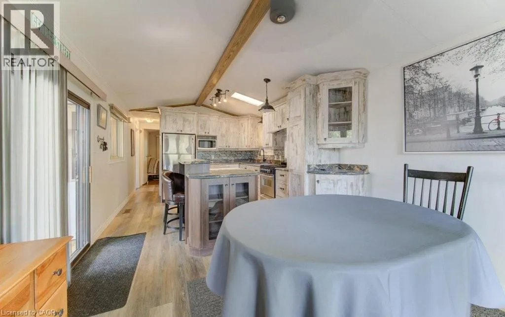 580 BEAVER CREEK Road Unit# 206, #206
