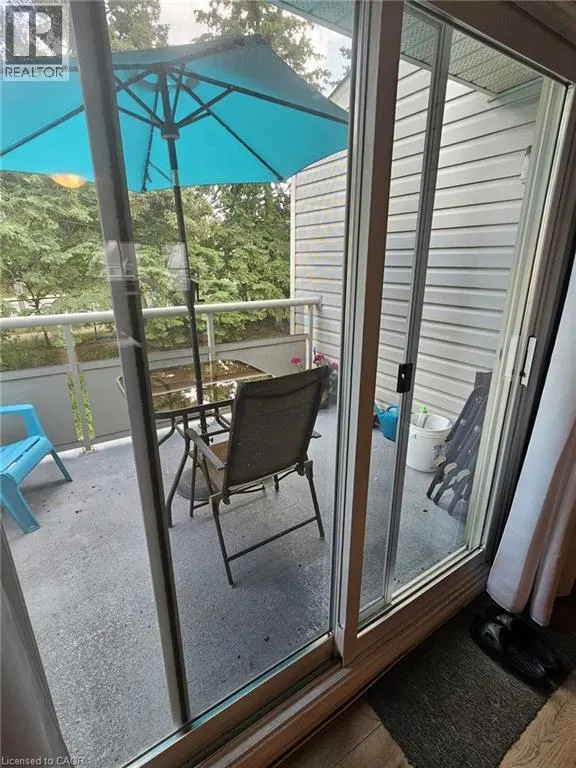 337 KINGSWOOD Drive Unit# 17, #17