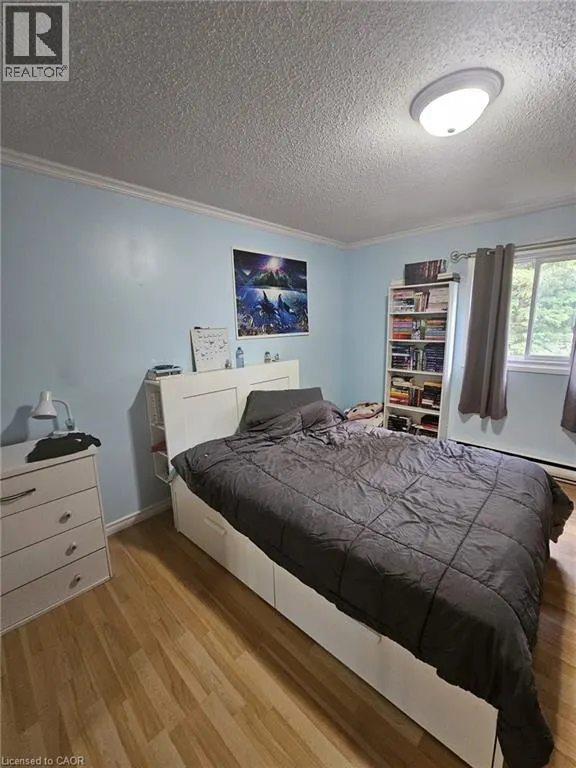 337 KINGSWOOD Drive Unit# 17, #17