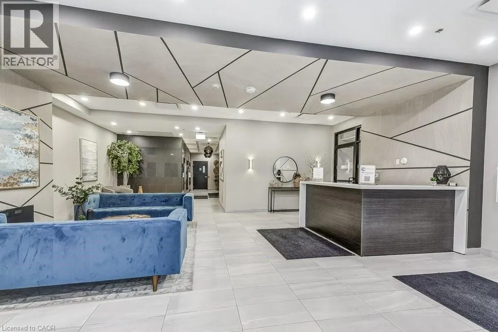 60 CHARLES Street W Unit# 2302, #2302