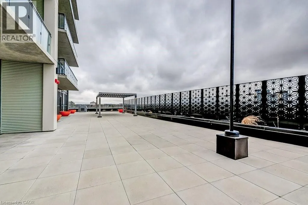60 CHARLES Street W Unit# 2302, #2302