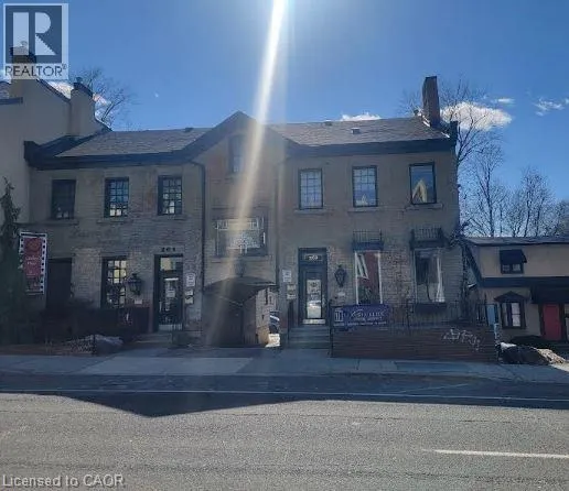283 MAIN Street W