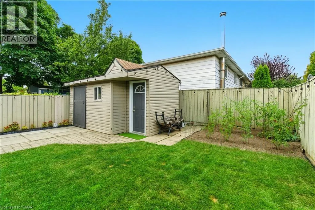 26 GILLARD Street