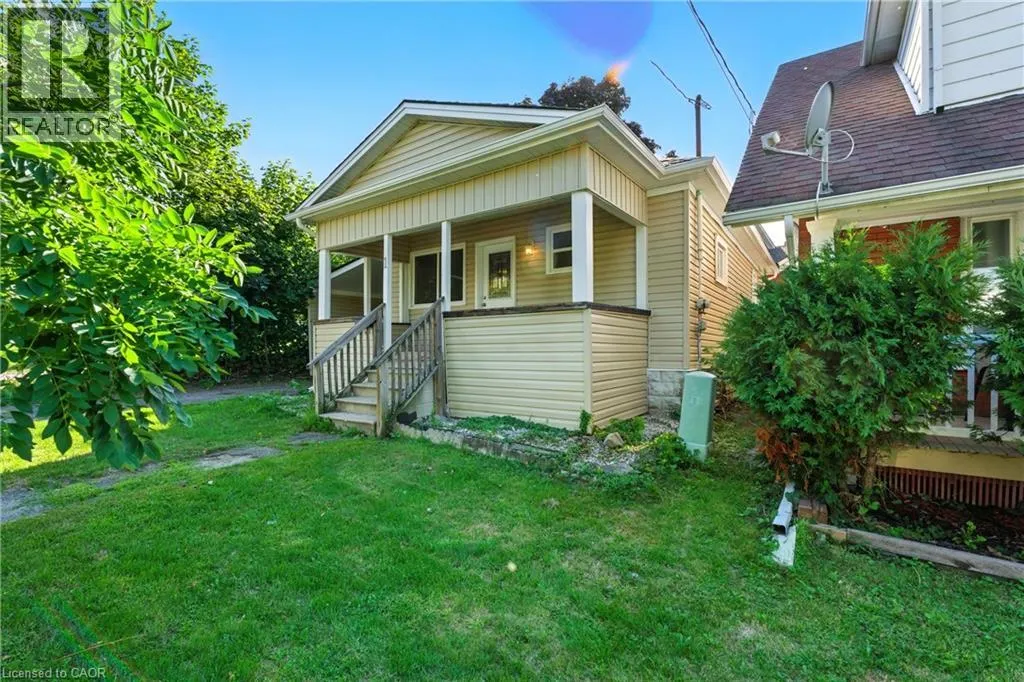 1 BERRYMAN Avenue