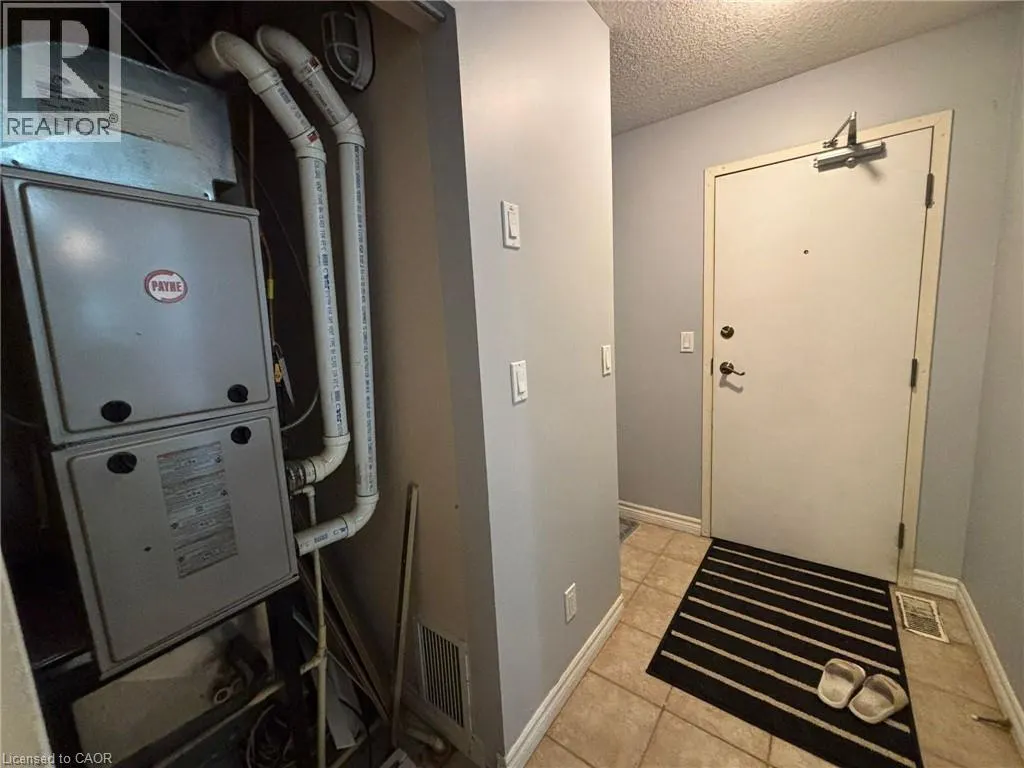 124 KING Street N Unit# 1, #1