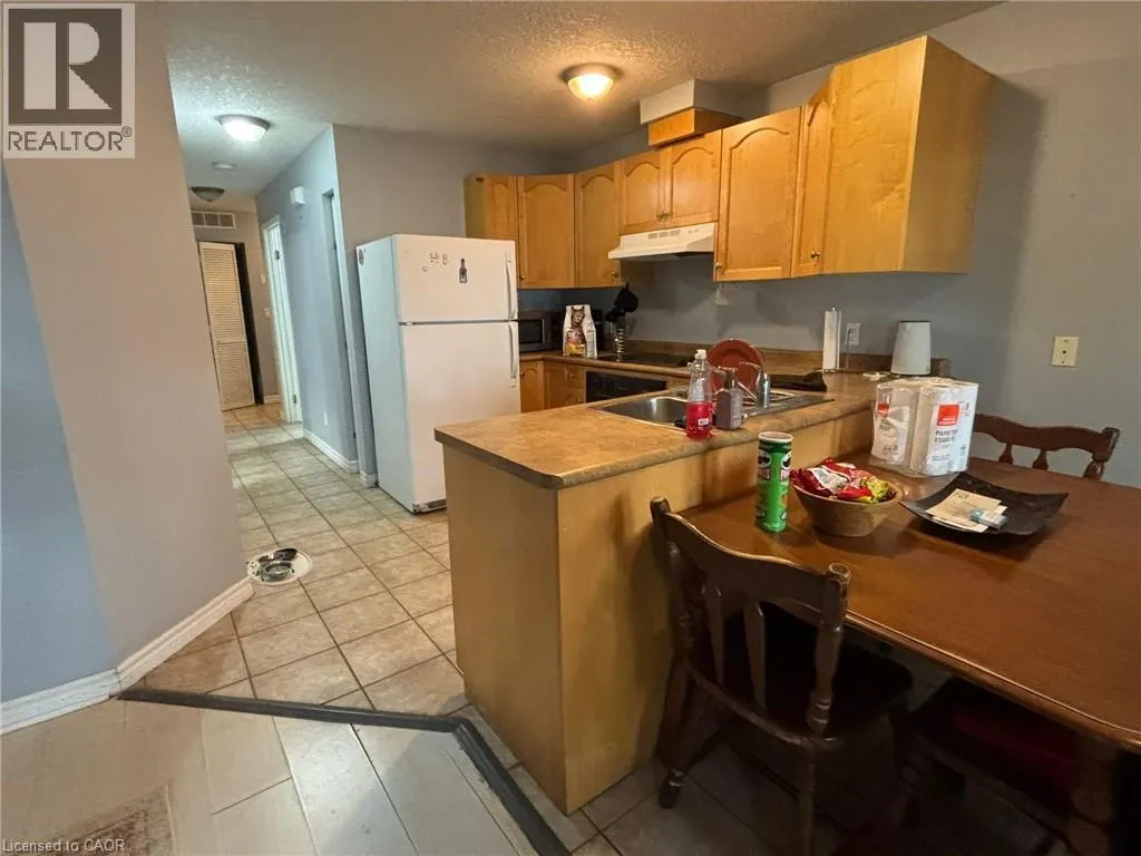 124 KING Street N Unit# 1, #1