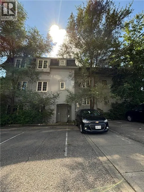 124 KING Street N Unit# 1, #1