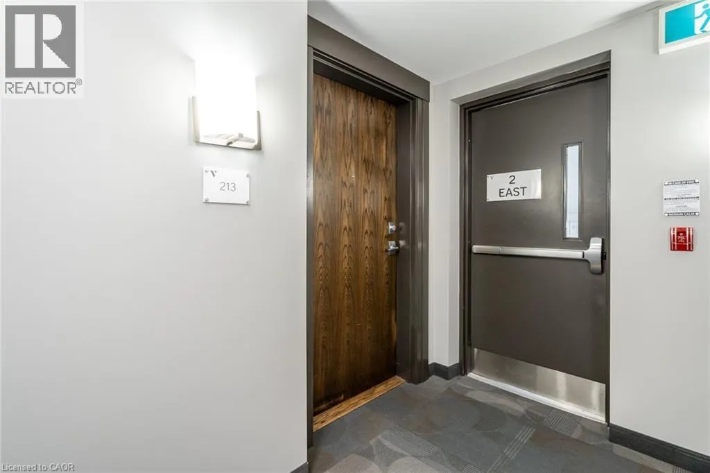 30 HAMILTON Street S Unit# 213, #213