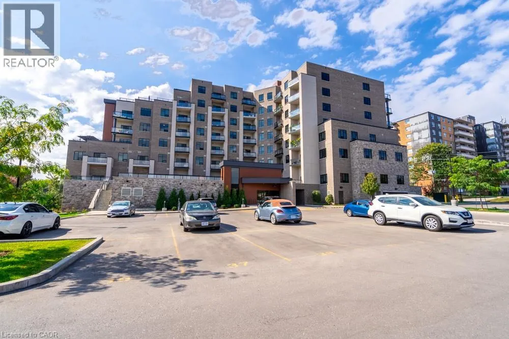 30 HAMILTON Street S Unit# 213, #213