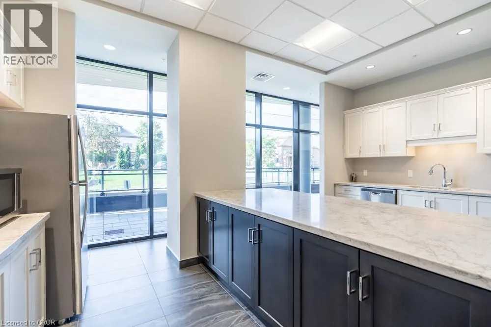 30 HAMILTON Street S Unit# 213, #213