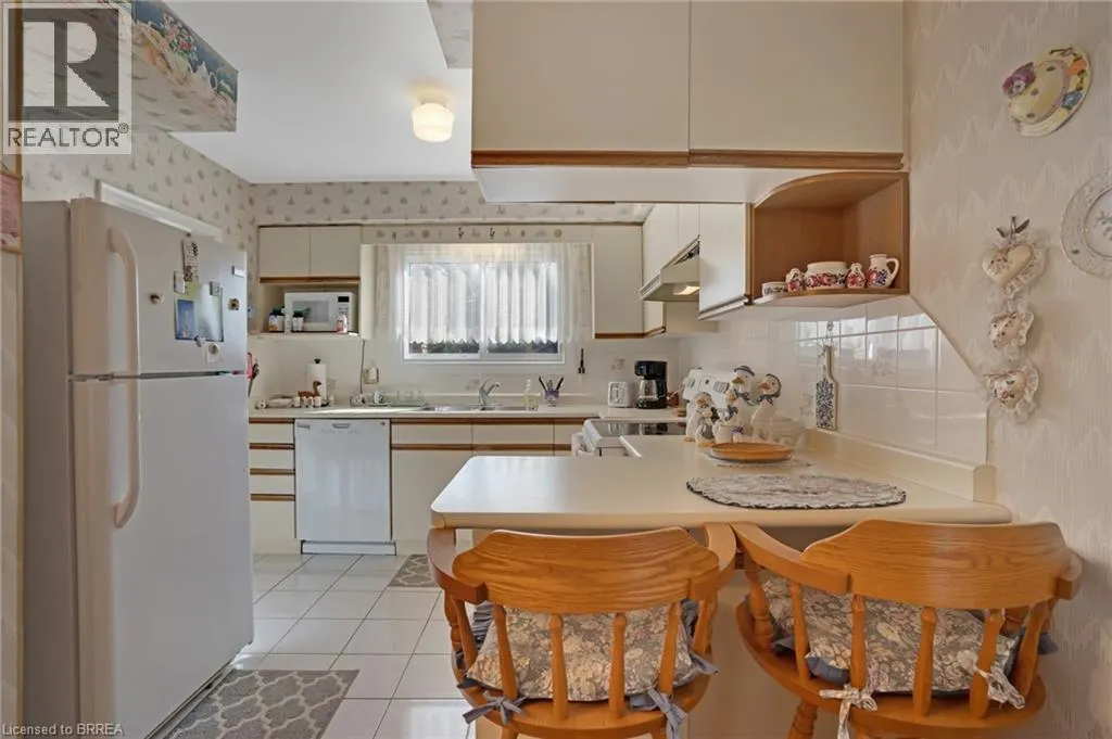 3 KENT Road