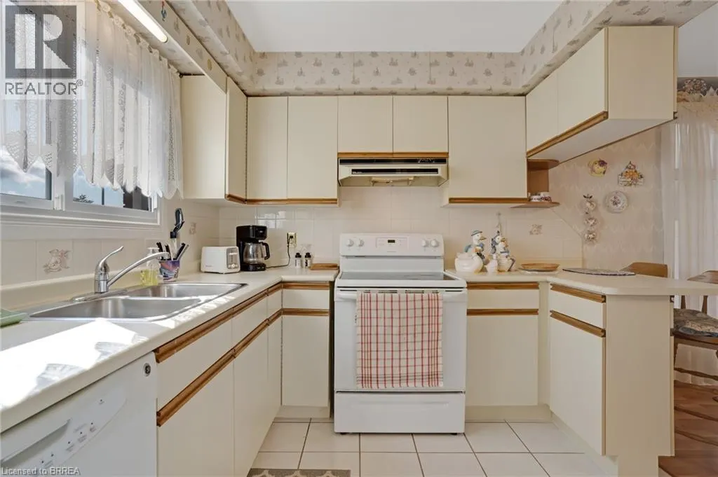 3 KENT Road