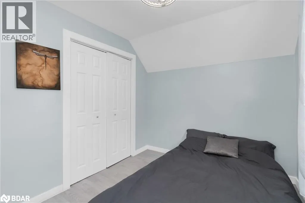 14 FETTERLY Street N
