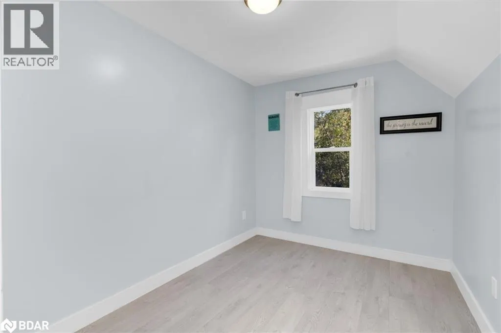 14 FETTERLY Street N