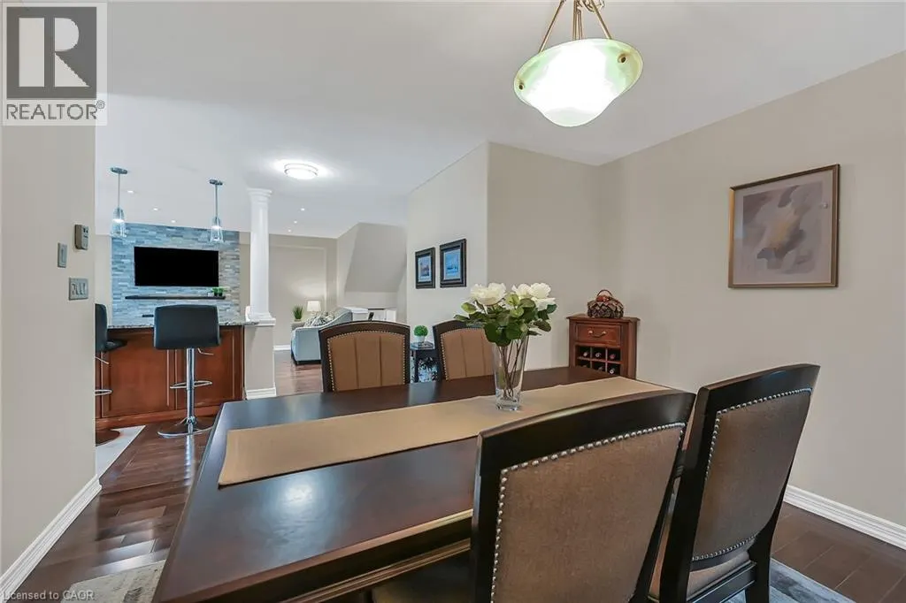 70 ESCARPMENT Drive