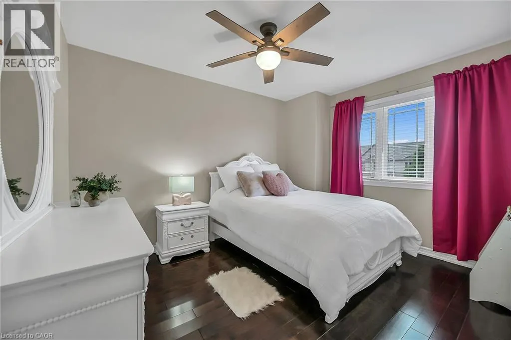 70 ESCARPMENT Drive