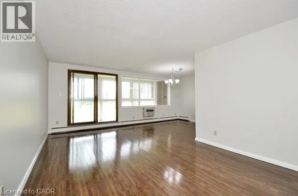 400 CHAMPLAIN Boulevard Unit# 404, #404