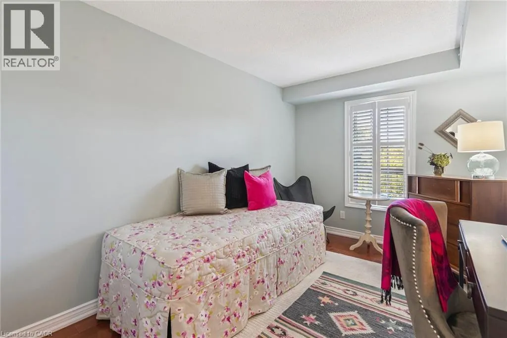 970 GOLF LINKS Road Unit# 302, #302