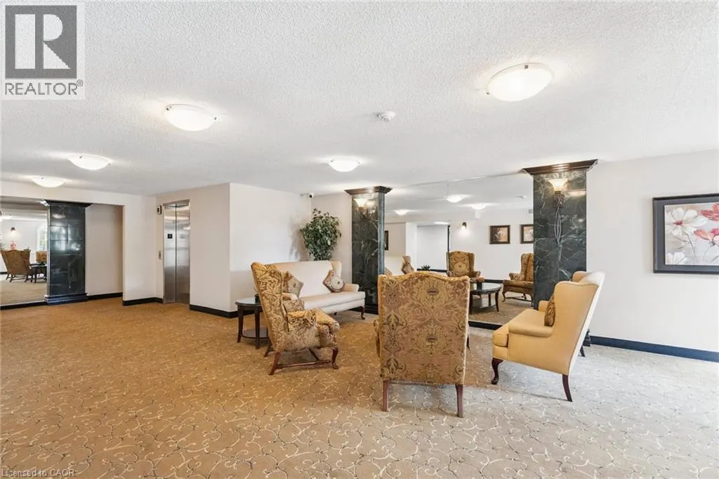 970 GOLF LINKS Road Unit# 302, #302