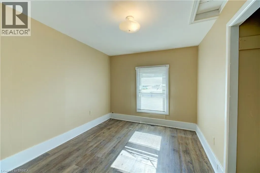 60-62 COLBORNE Street W