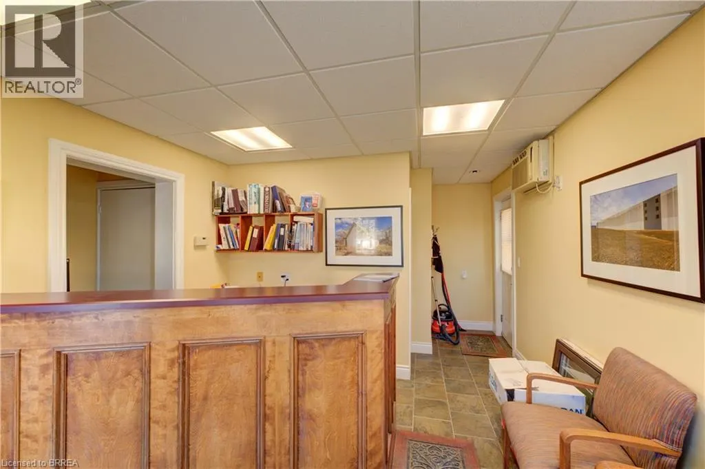 60-62 COLBORNE Street W