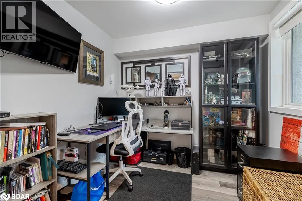 80 HORSESHOE VALLEY Boulevard Unit# 302, #302