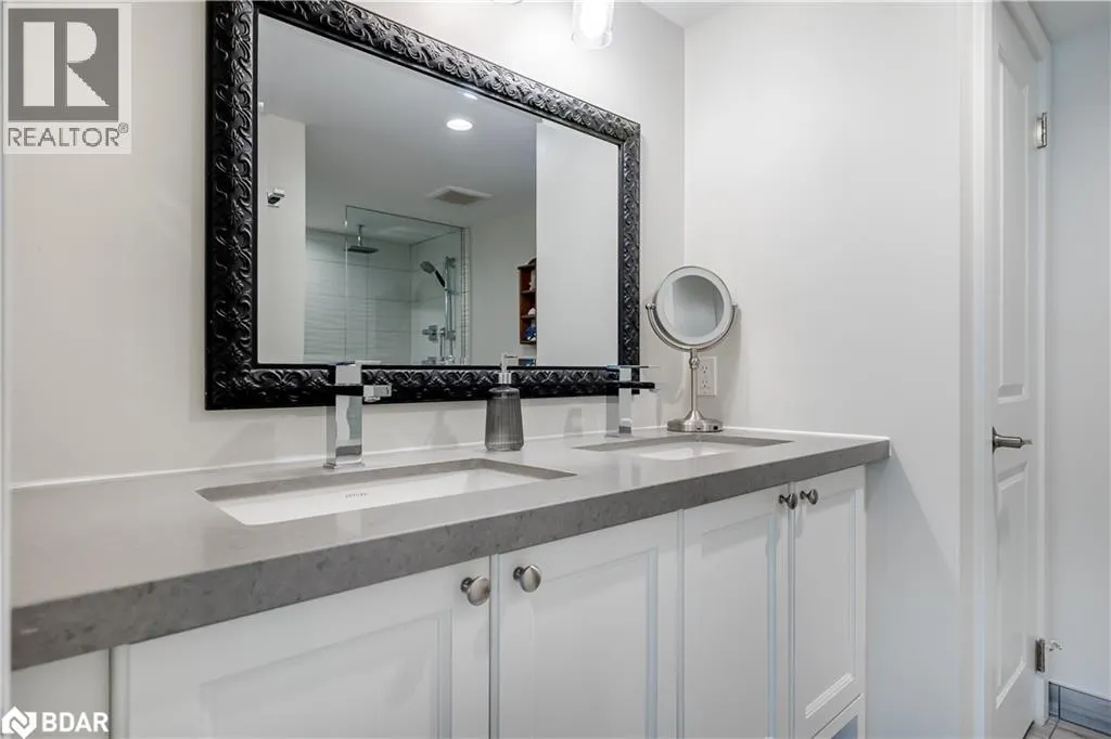 80 HORSESHOE VALLEY Boulevard Unit# 302, #302