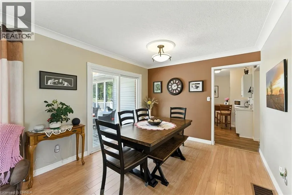 207 ROBINSON Road