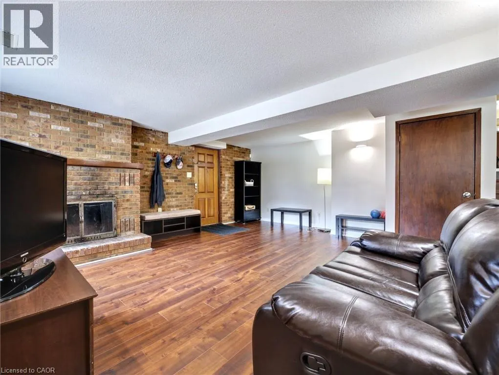 3311 FAIRWAY Road