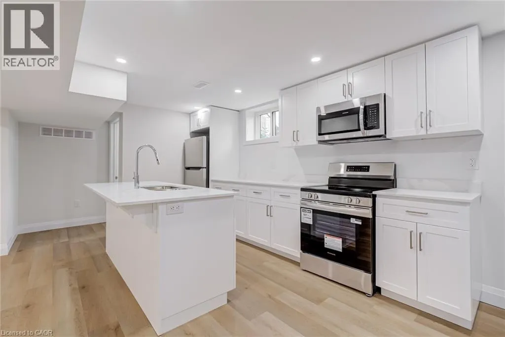 13 SKYLAND Drive