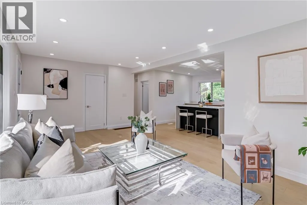 13 SKYLAND Drive