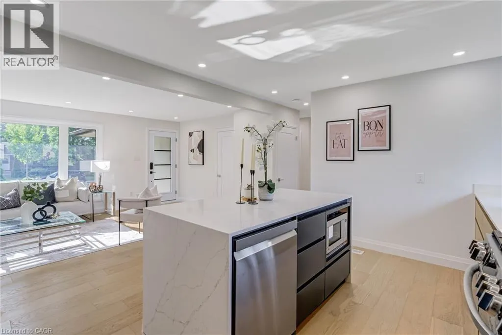 13 SKYLAND Drive