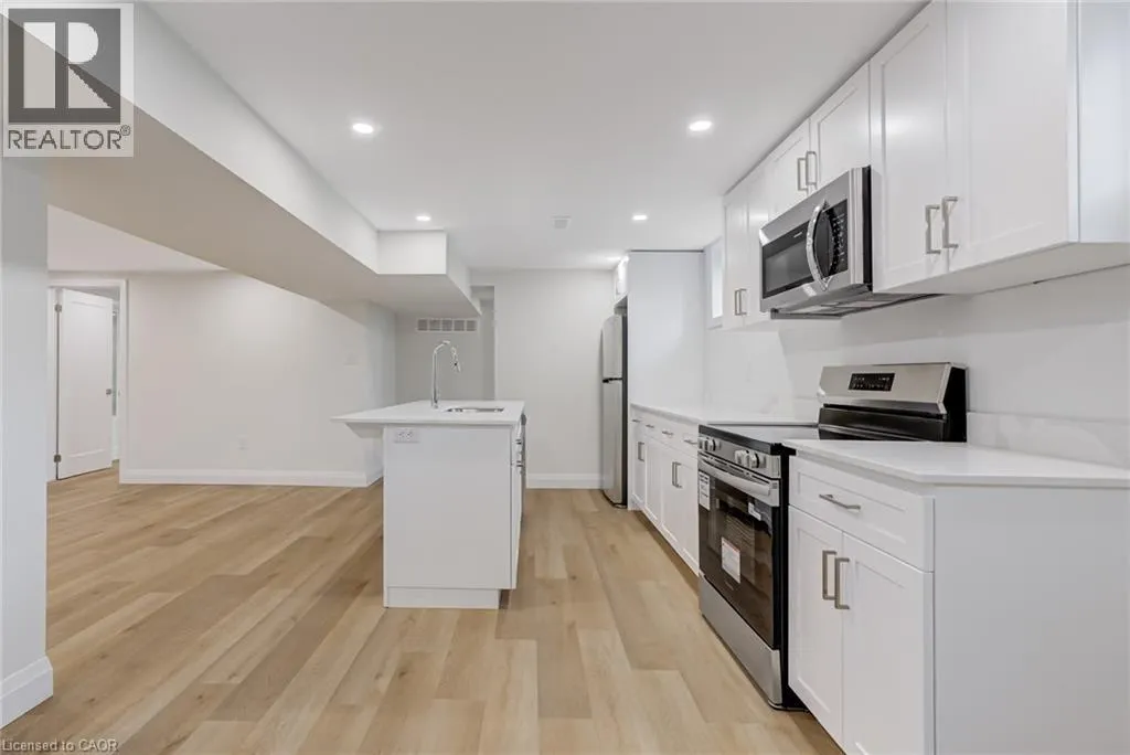 13 SKYLAND Drive