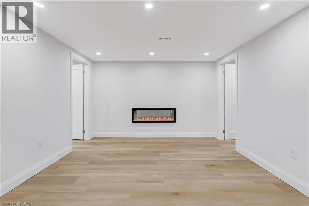 13 SKYLAND Drive
