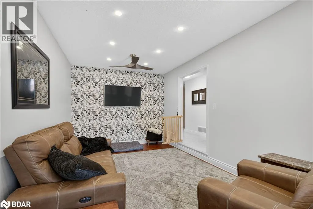 6 SUNDEW Drive