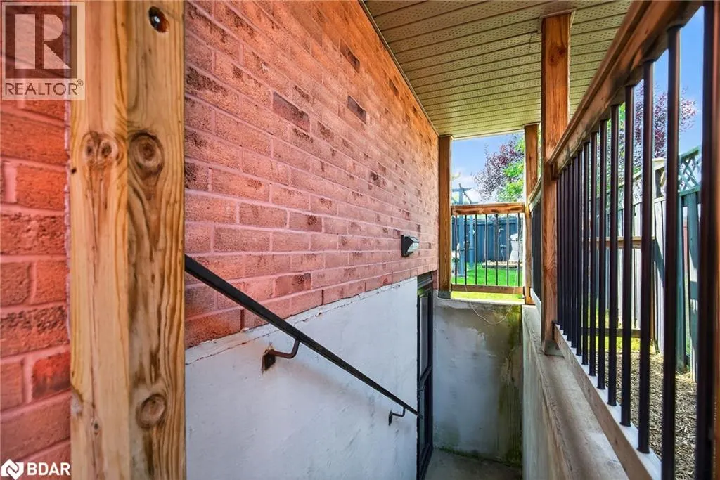 6 SUNDEW Drive