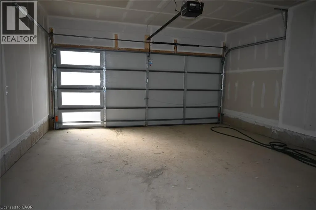 1 BEE Crescent
