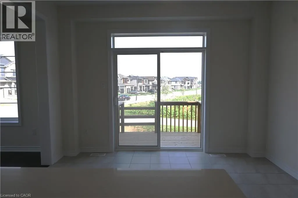 1 BEE Crescent