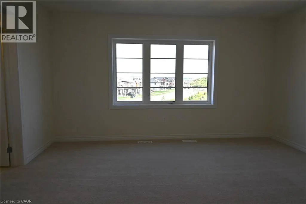 1 BEE Crescent
