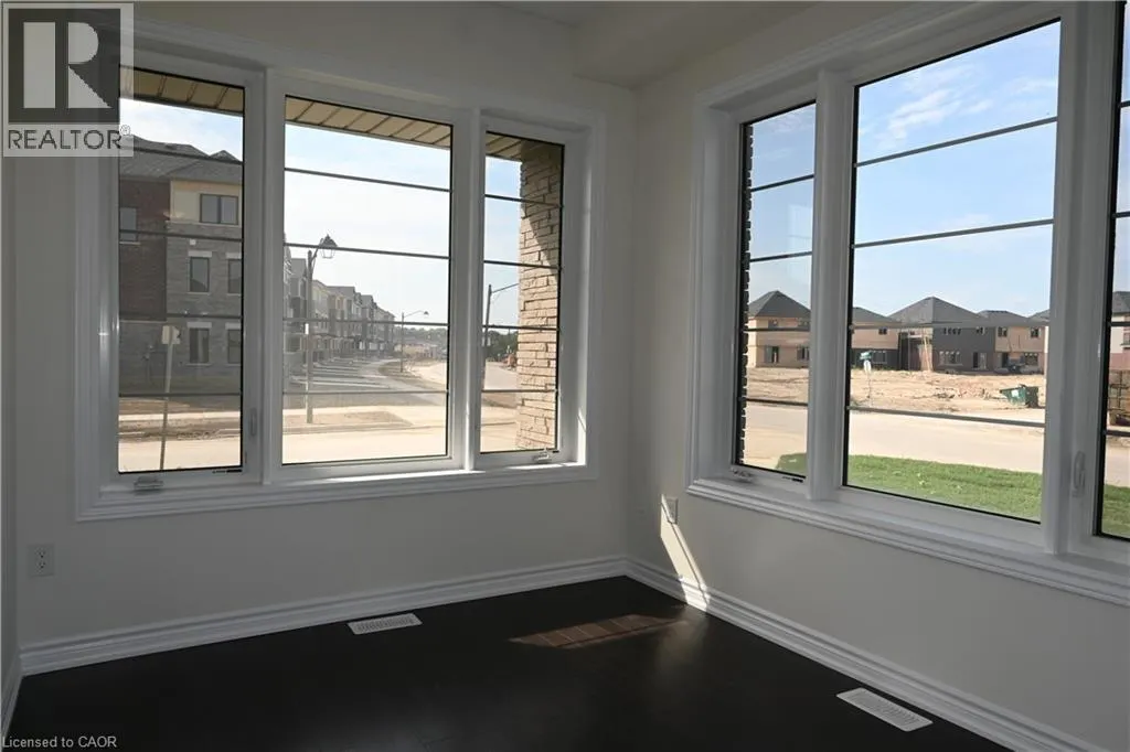 1 BEE Crescent