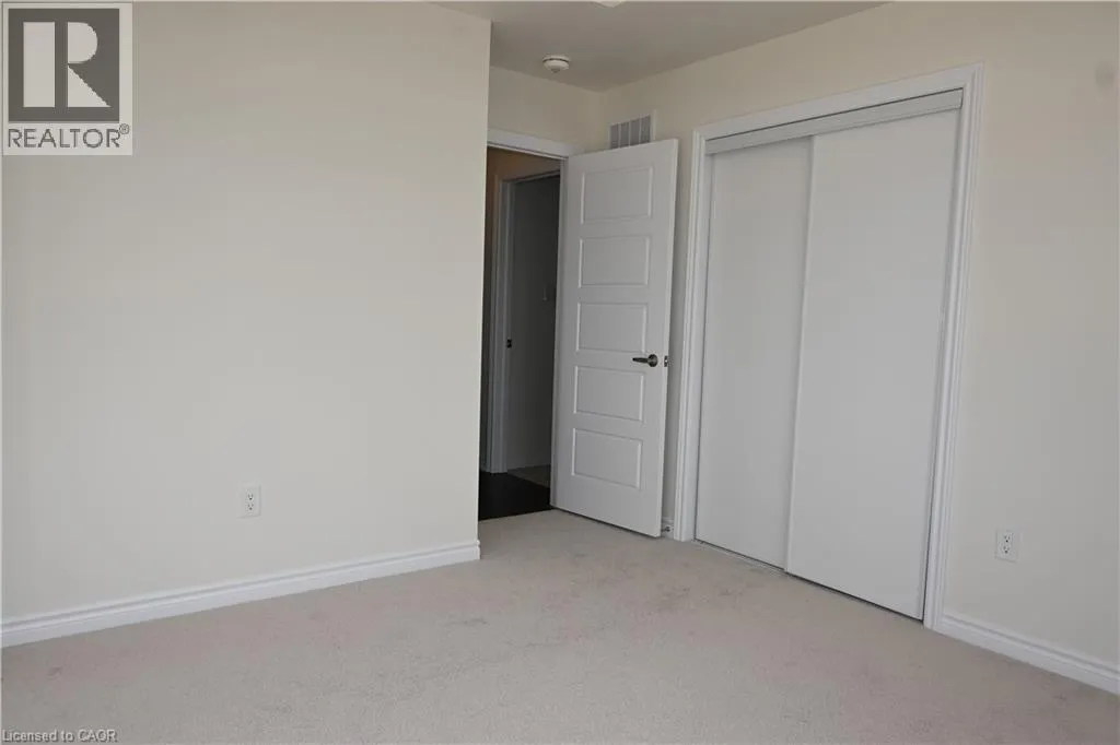 1 BEE Crescent