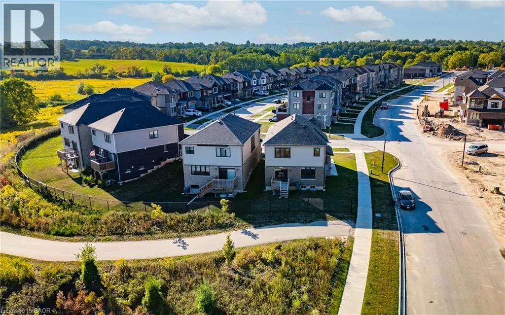 1 BEE Crescent