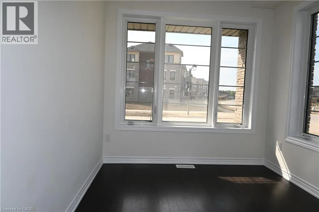 1 BEE Crescent