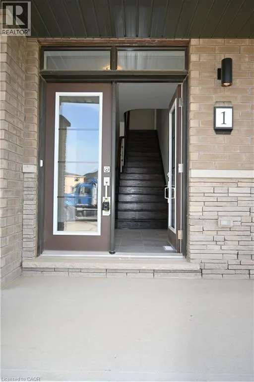 1 BEE Crescent